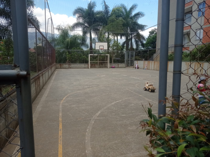 EN CURAZAO – BELLO, ANTIOQUIA